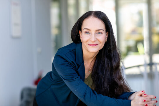 Michaela van Bebber Portrait | © SIMOarts.com - Simone Kessler