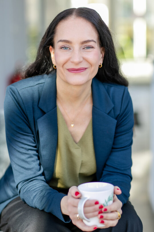 Michaela van Bebber Portrait | © SIMOarts.com - Simone Kessler