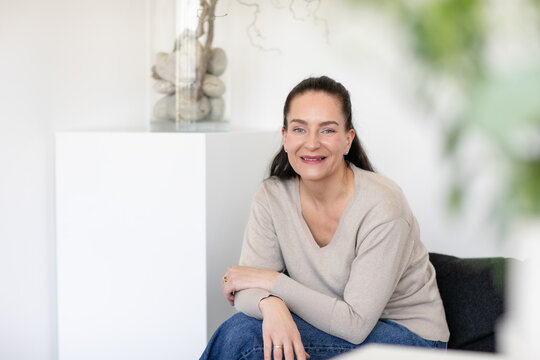 Michaela van Bebber Portrait | © SIMOarts.com - Simone Kessler